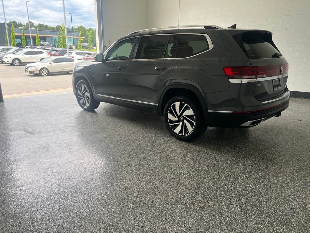 2026 Volkswagen Atlas — rear three-quarter view